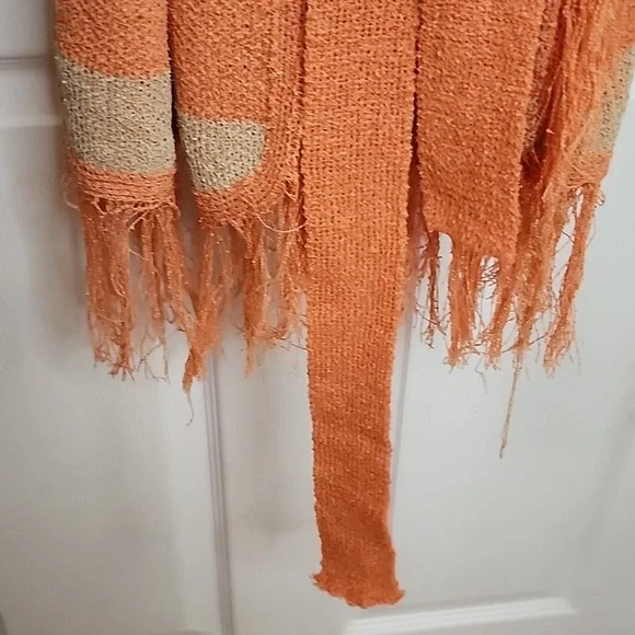 BETTER GRAB THIS ONE OR ITS MINE NWTS OVERSIZED WILL FIT LARGE - Picture 5 of 6